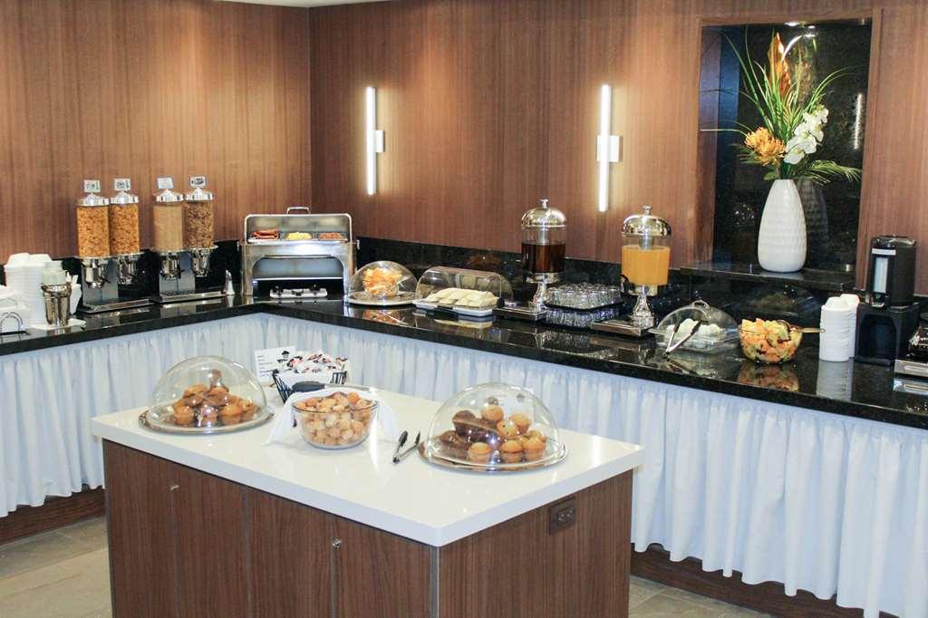 Hotel Welcominns Boucherville Restaurace fotografie